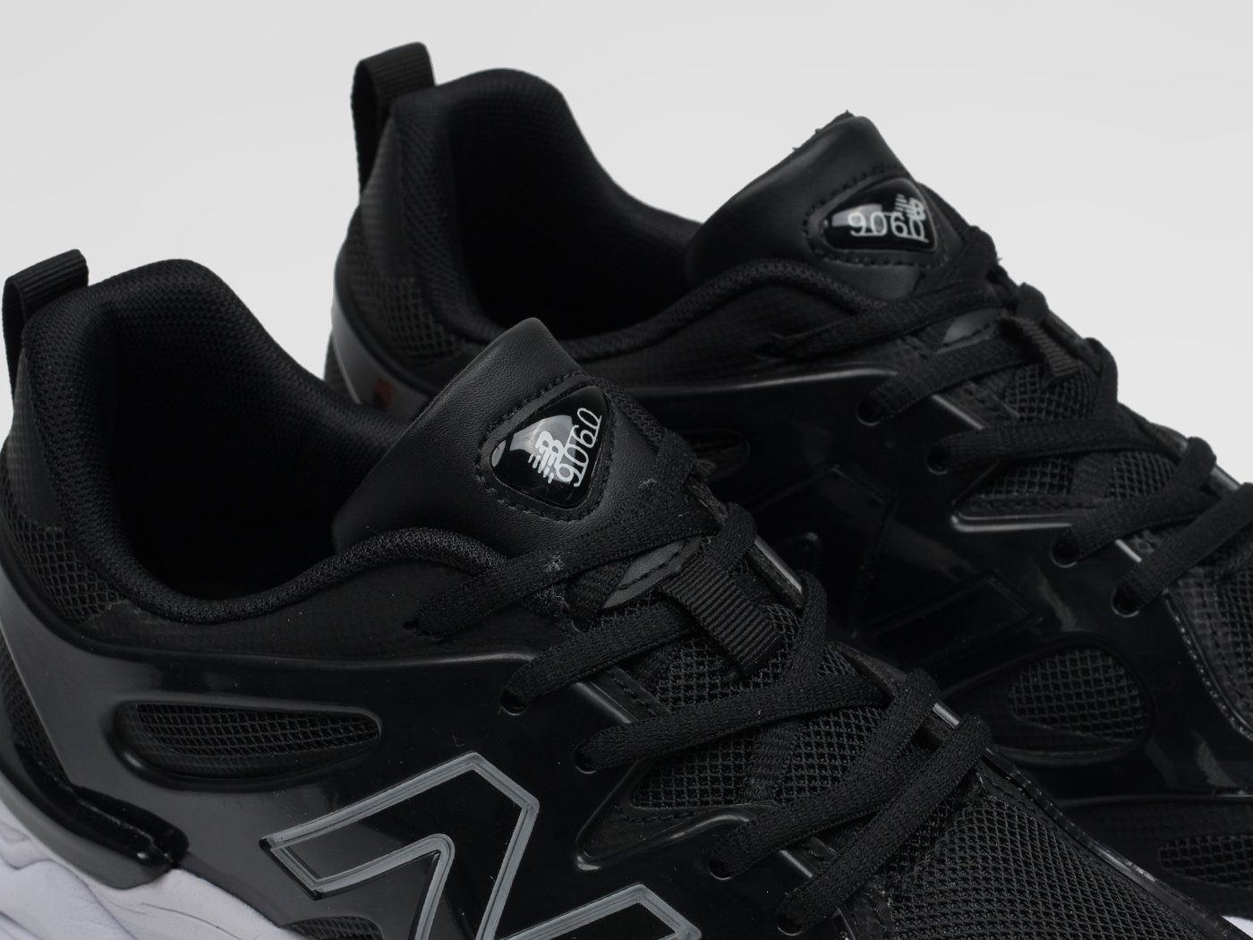 Кроссовки New Balance 9060
