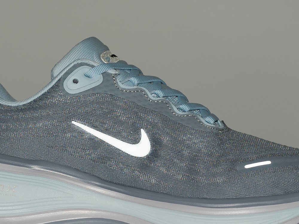 Кроссовки Nike Vomero 18