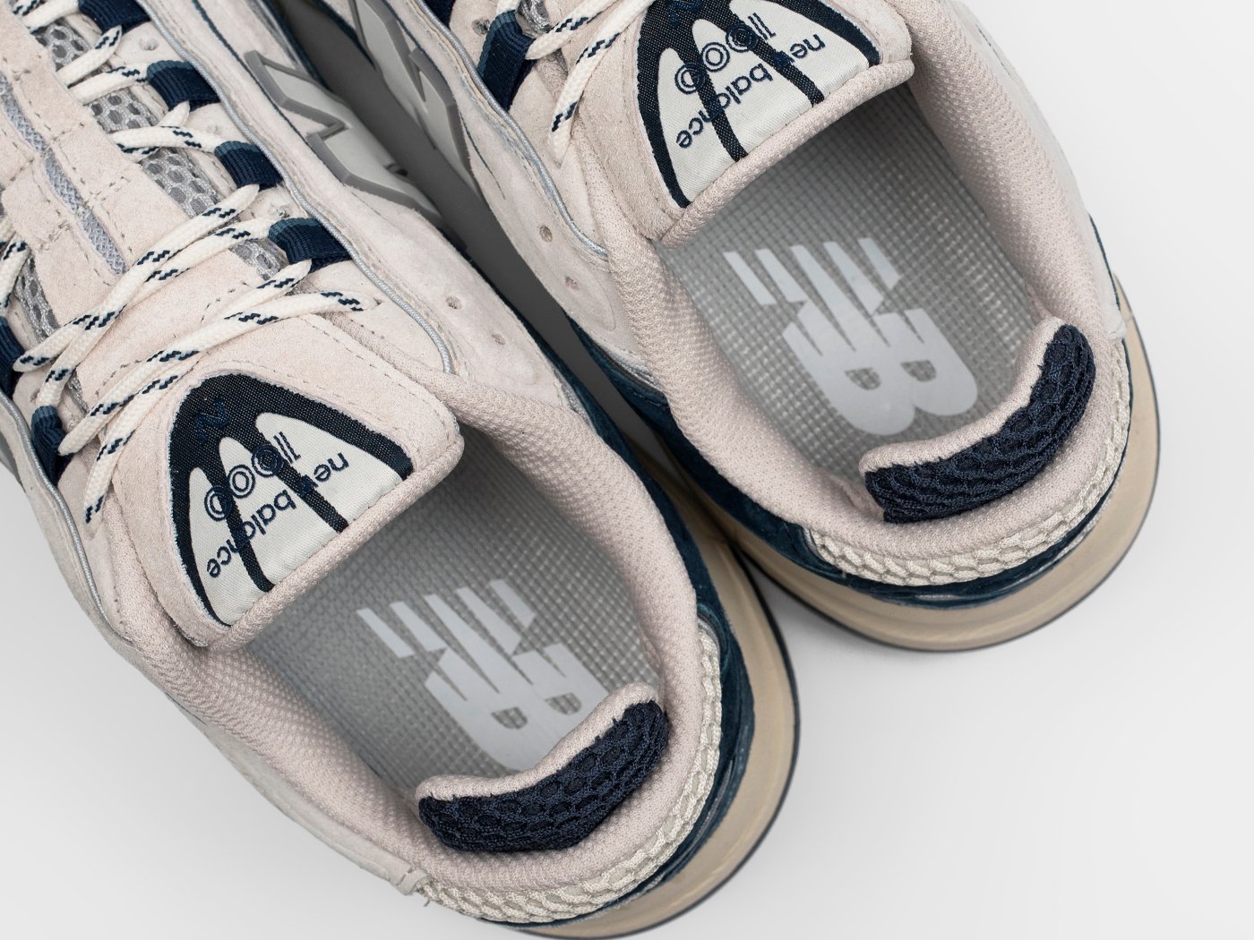 Кроссовки New Balance 1000
