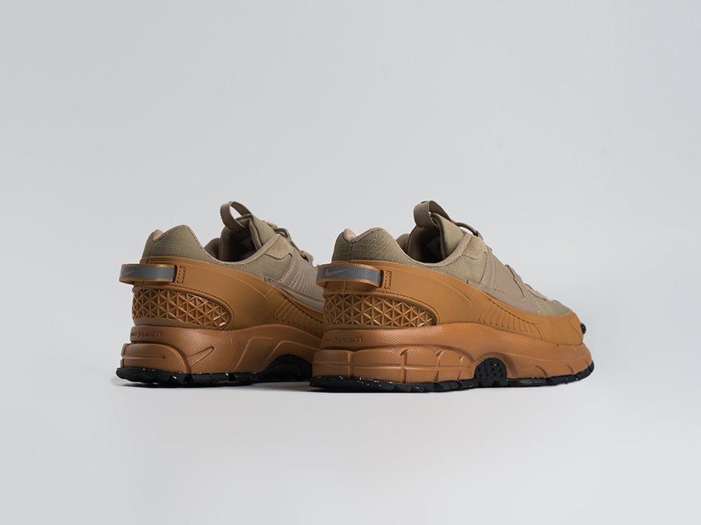 Кроссовки Nike Zoom Vomero 5 Roam
