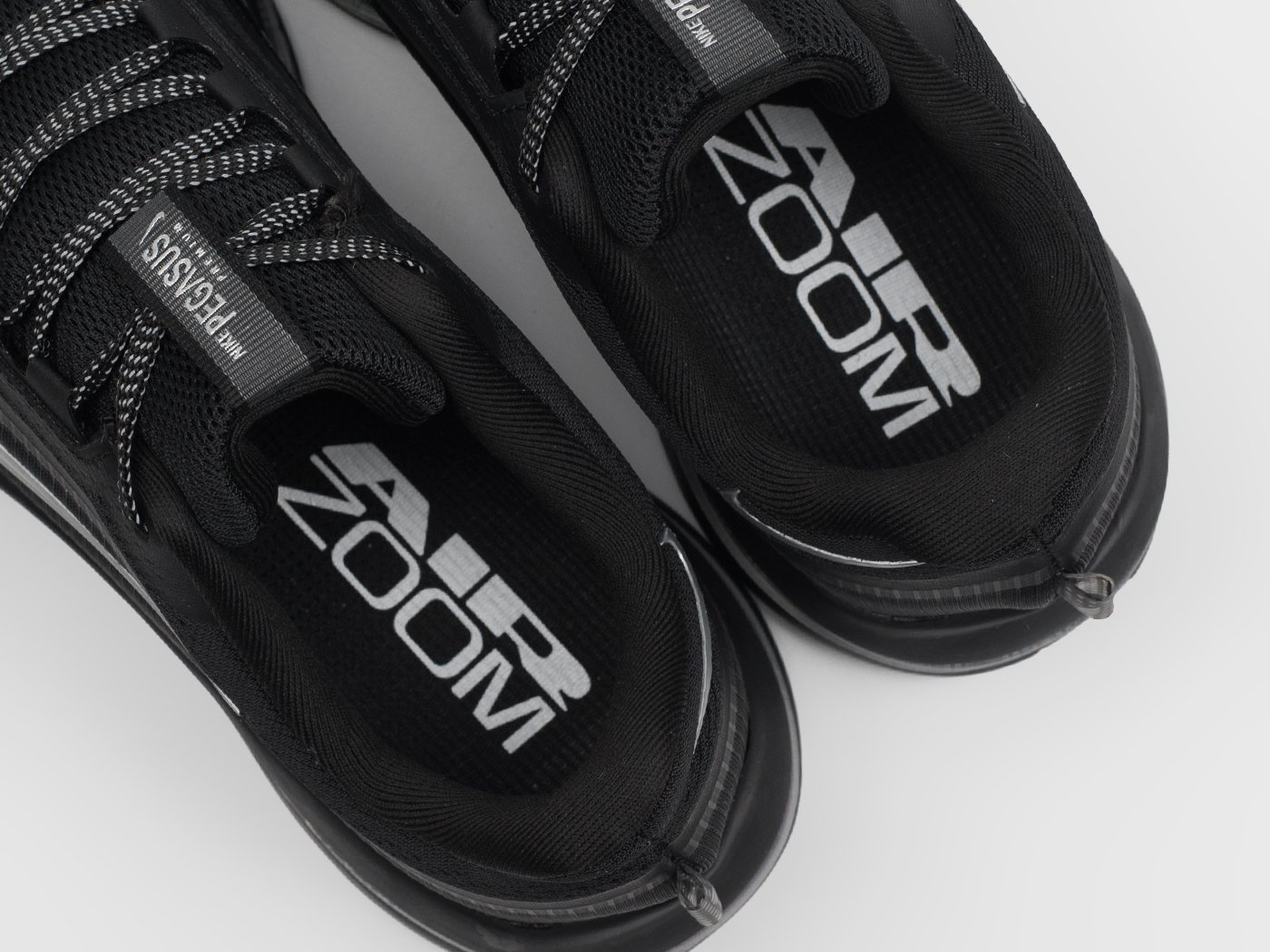Кроссовки Nike Pegasus Premium