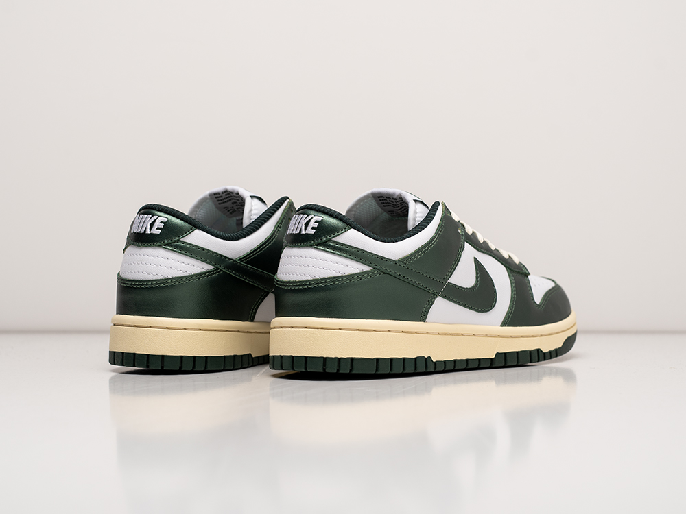 Кроссовки Nike SB Dunk Low