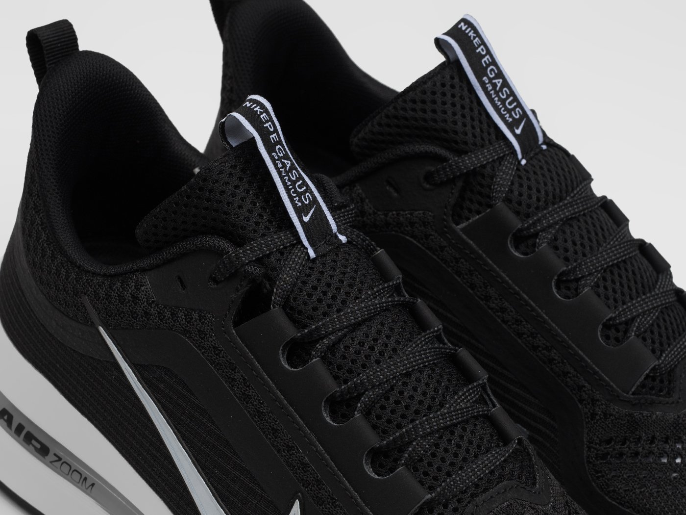 Кроссовки Nike Pegasus Premium