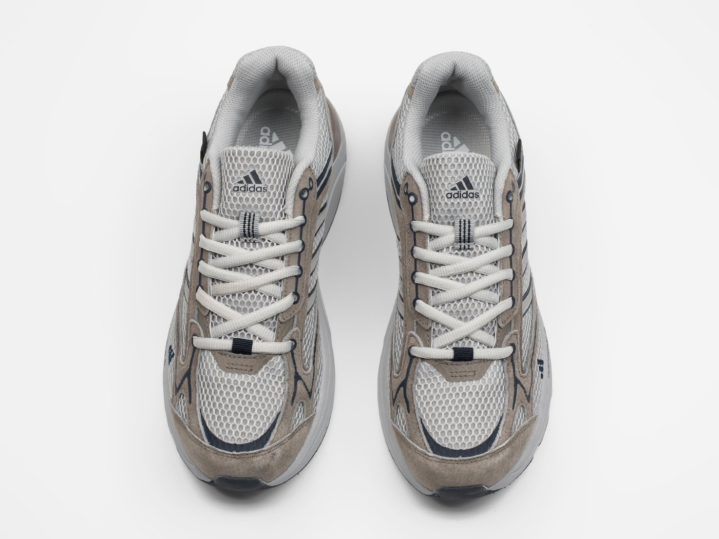 Кроссовки Adidas Spiritain 2000