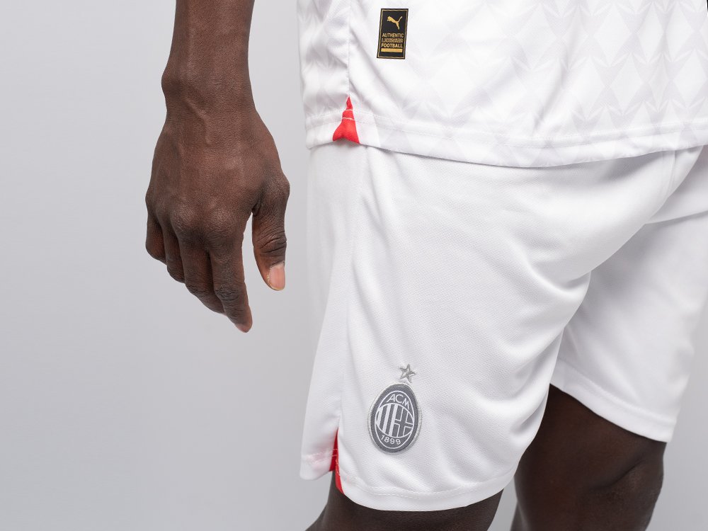 Футбольная форма Puma AC Milan