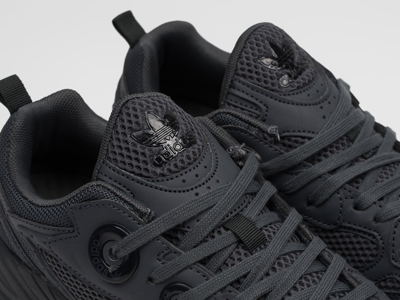 Кроссовки Adidas Astir