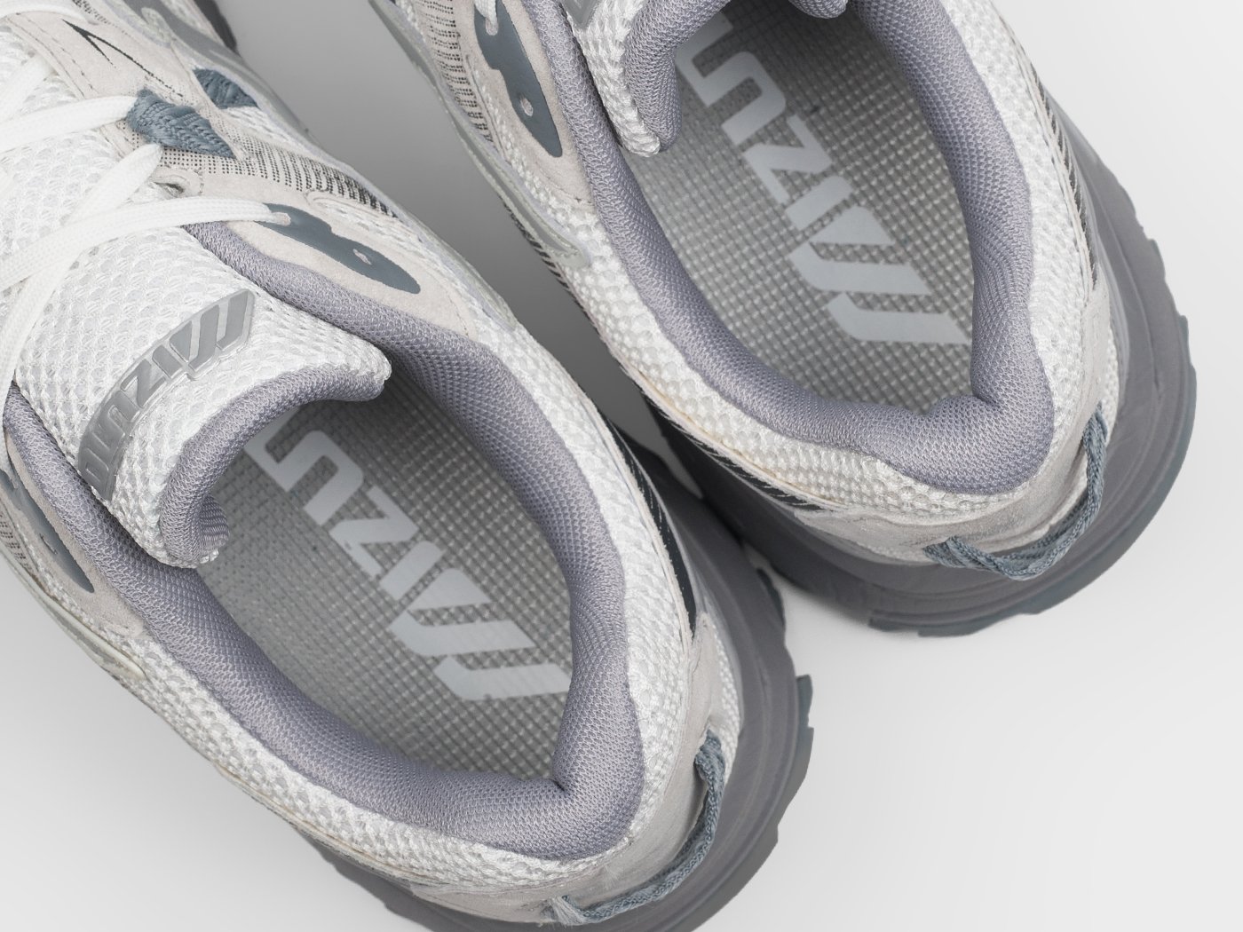 Кроссовки Mizuno FIYI TL V2