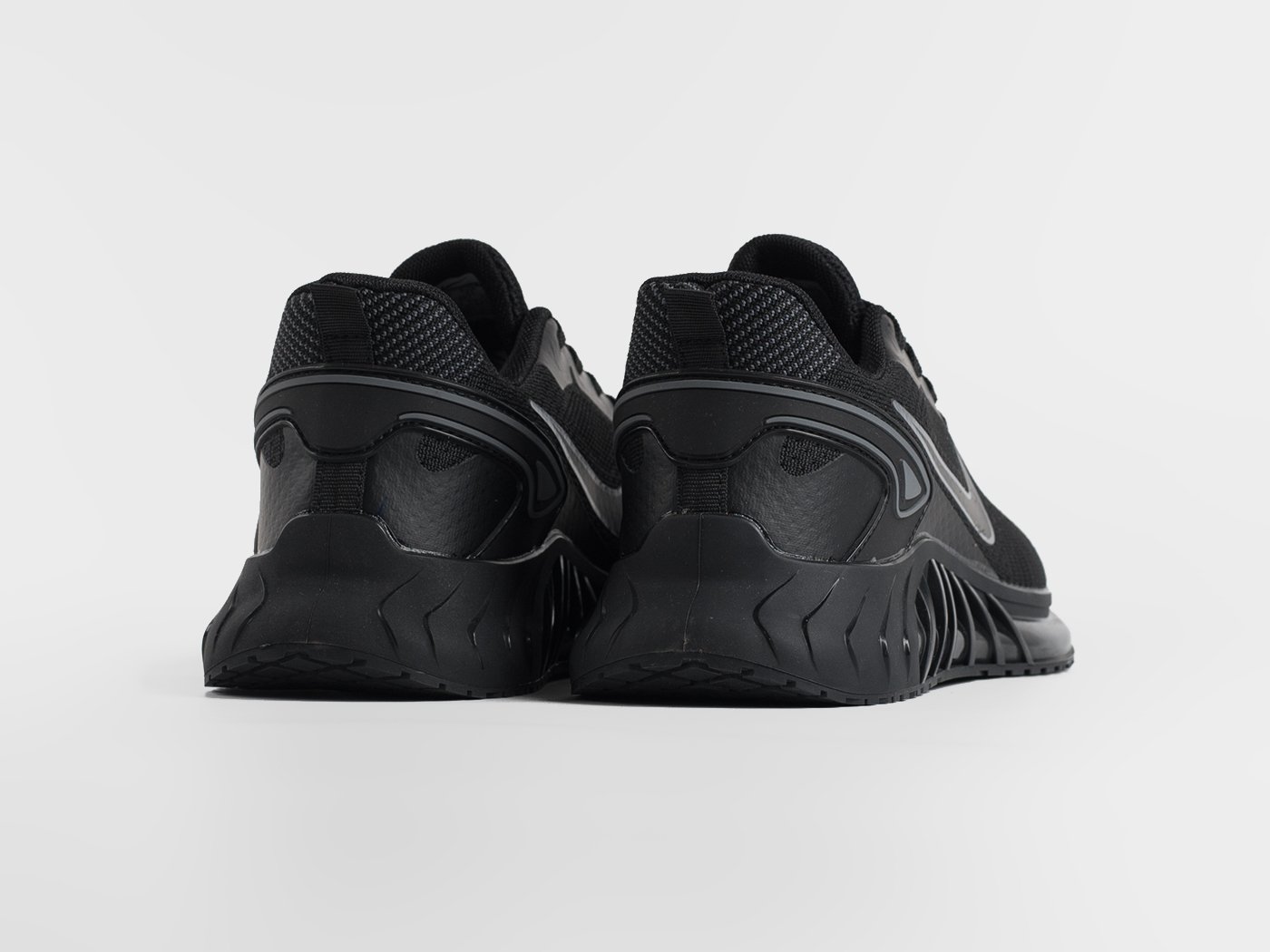 Кроссовки Nike