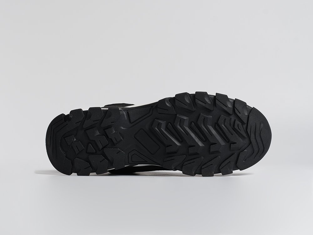 Зимние кроссовки Nike Rivah Mid