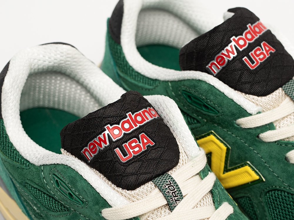 Кроссовки New Balance 990 v3