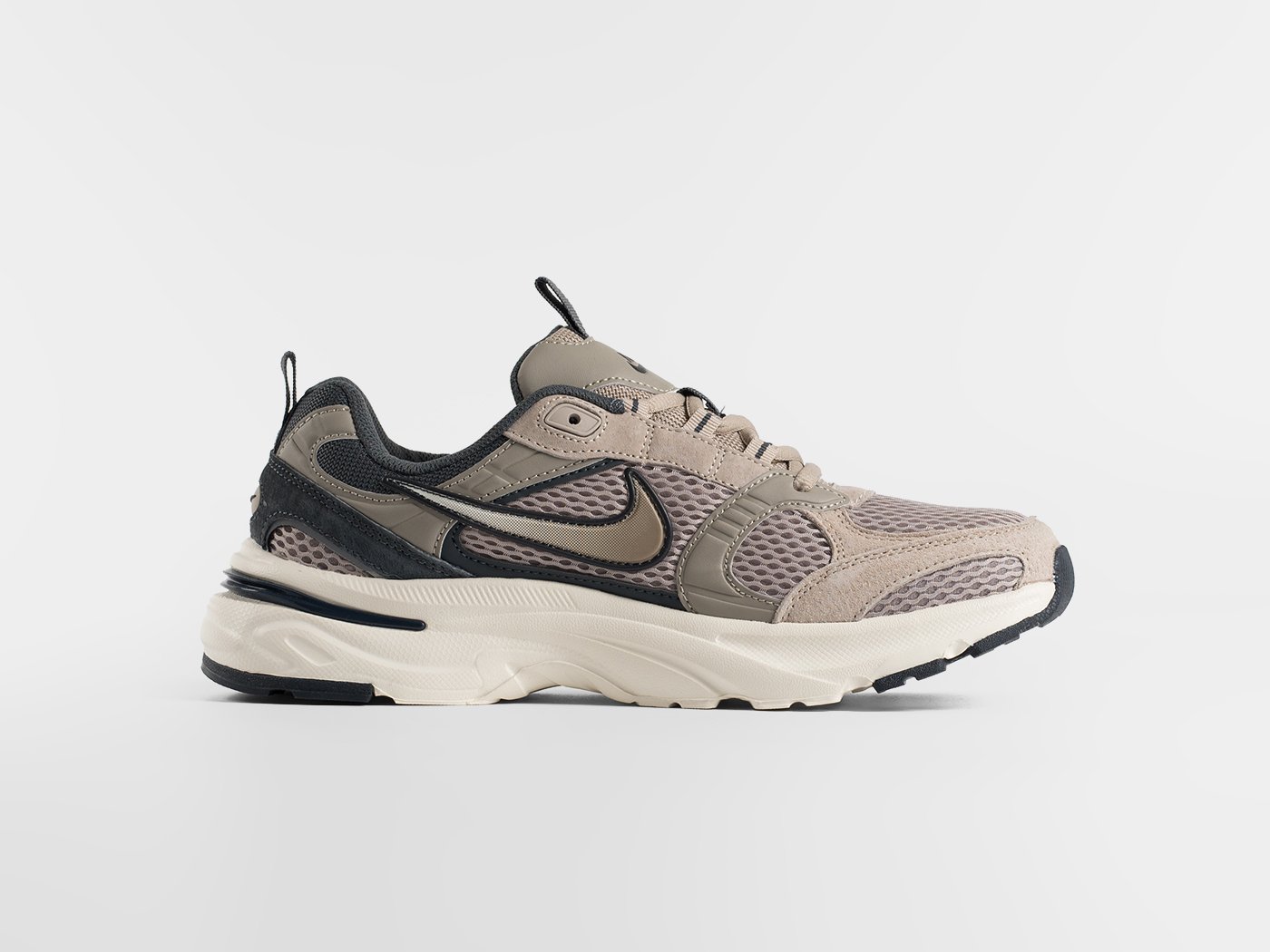 Кроссовки Nike