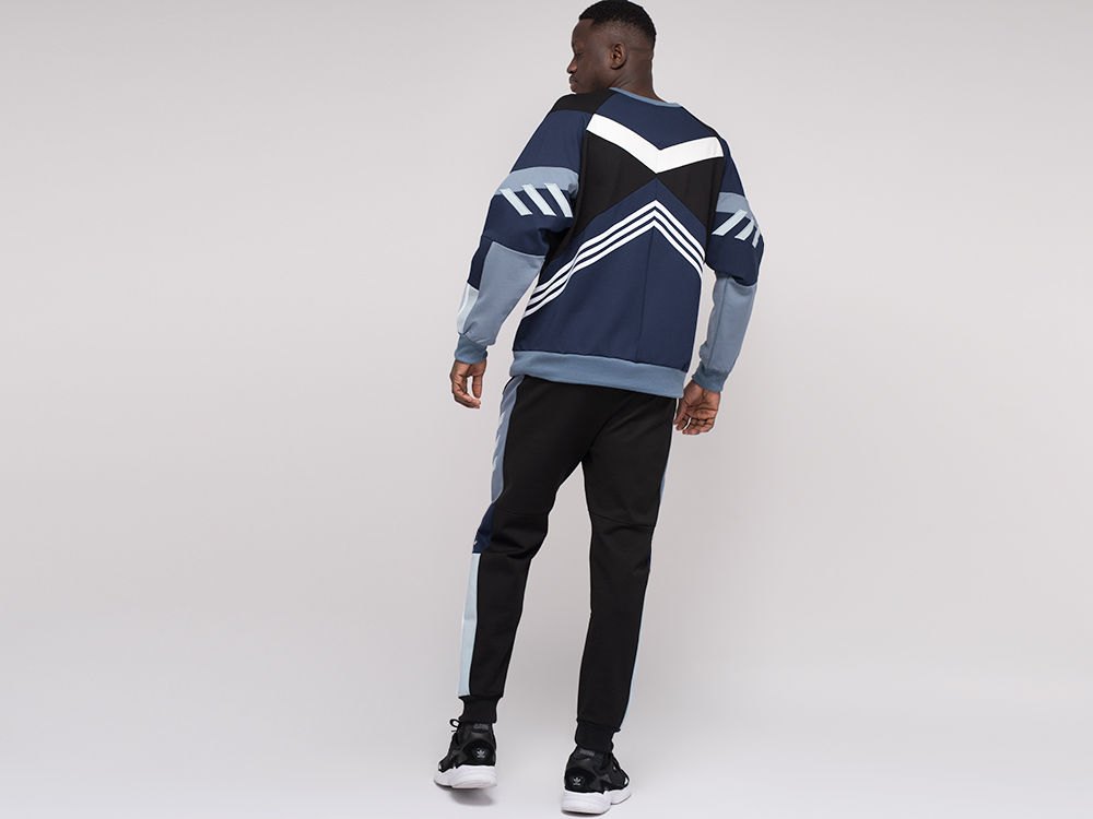 Спортивный костюм Adidas