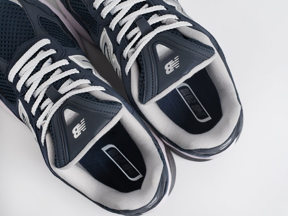 Кроссовки New Balance 2010