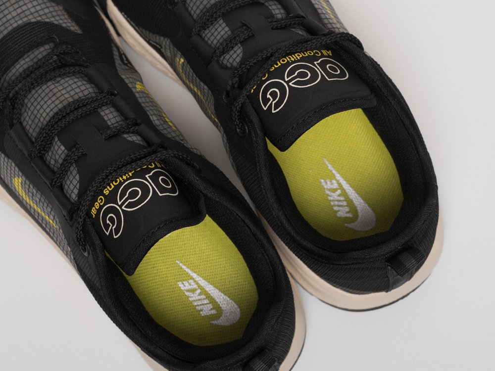 Кроссовки Nike