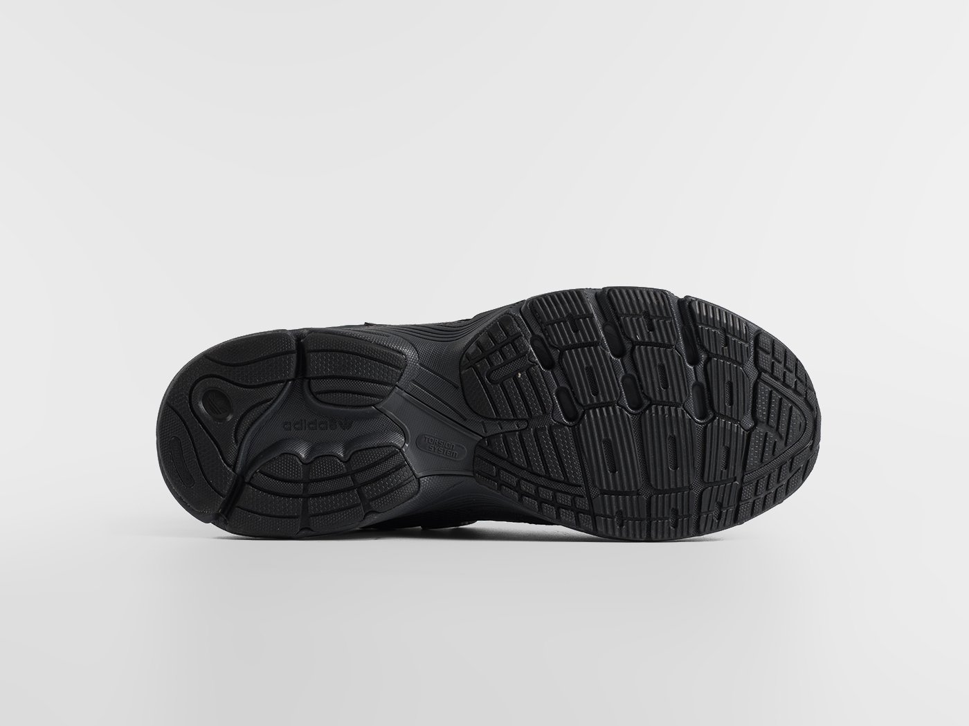 Кроссовки Adidas Astir