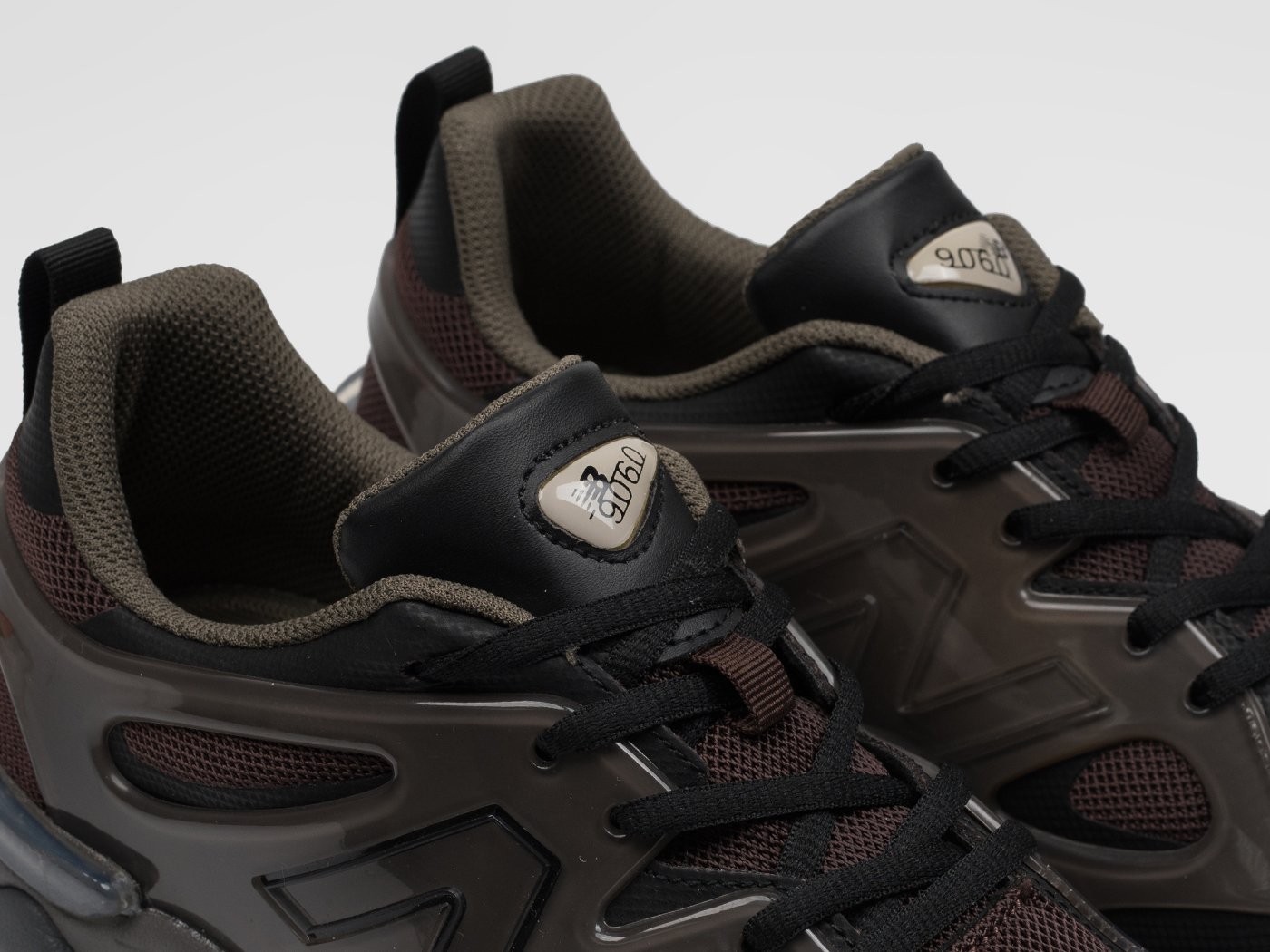 Кроссовки New Balance 9060