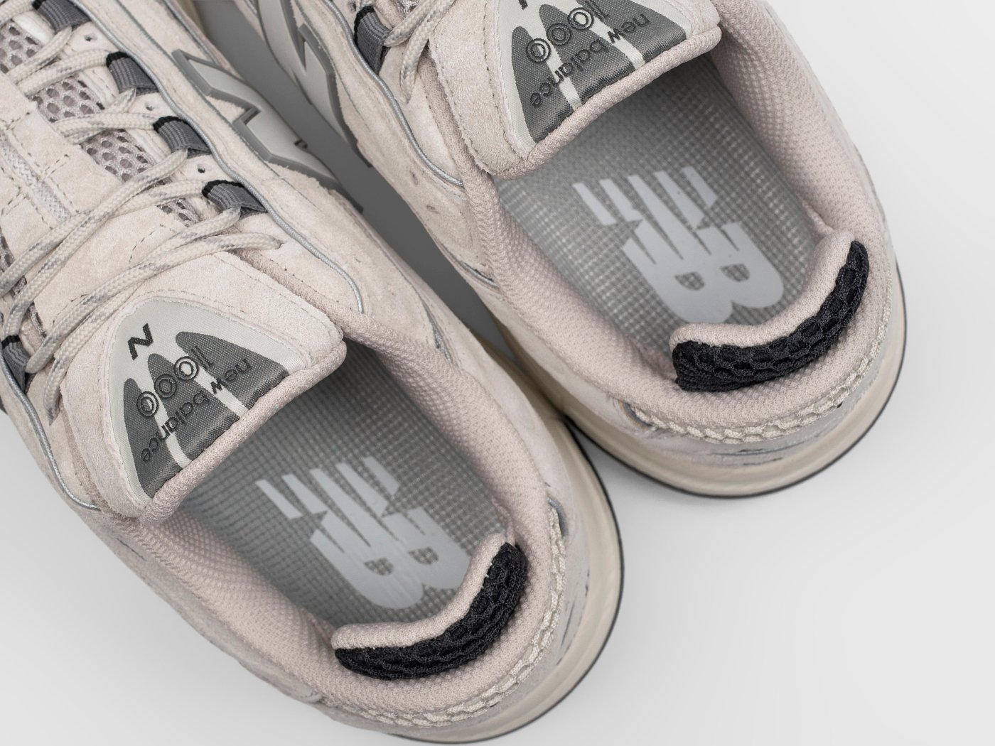 Кроссовки New Balance 1000