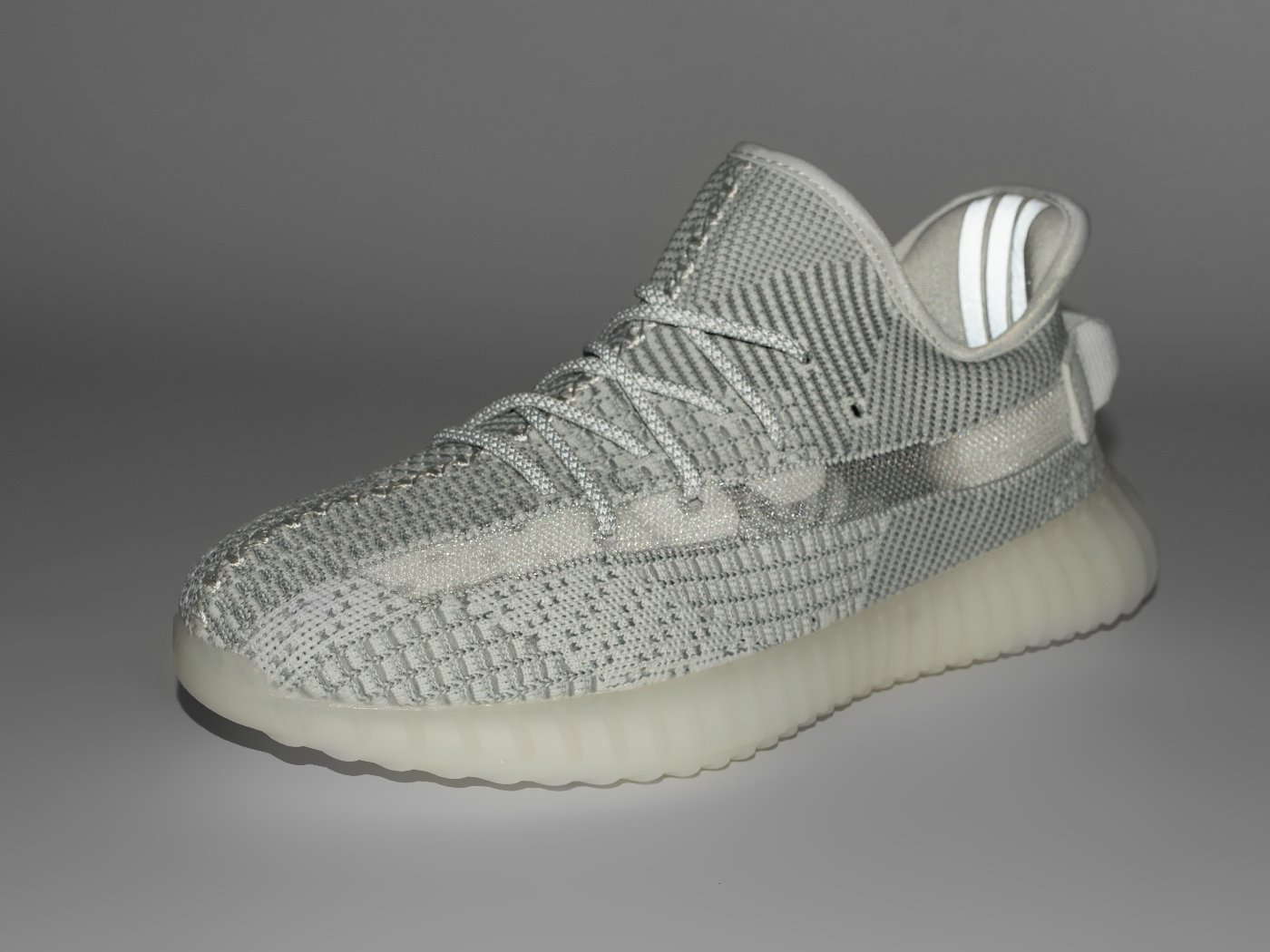 Кроссовки Adidas Yeezy 350 Boost v2