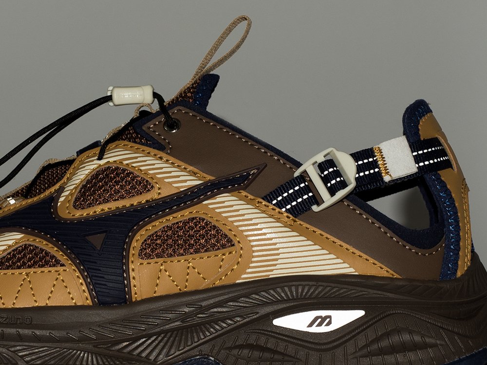 Кроссовки Mizuno Racer Trail SE