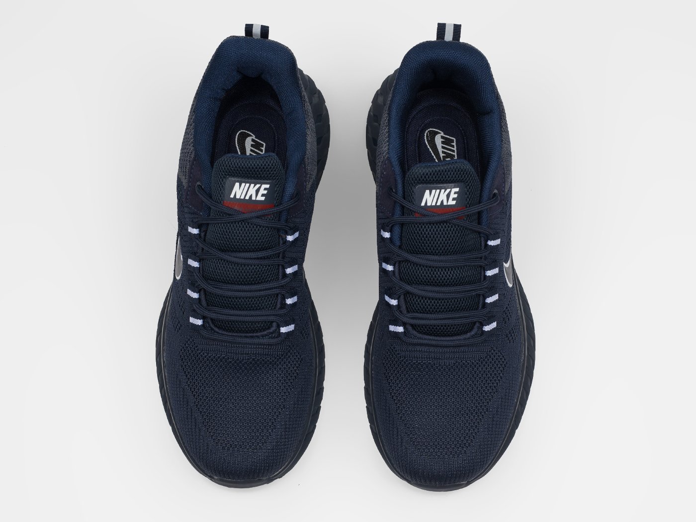 Кроссовки Nike