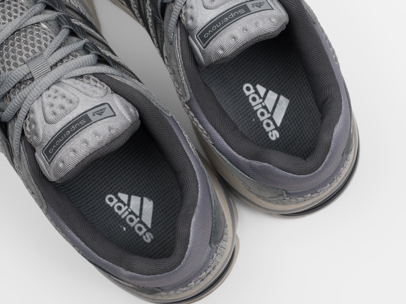Кроссовки Adidas Supernova Cushion 7