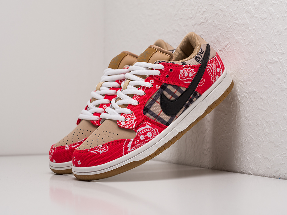 Кроссовки Dior x Nike SB Dunk Low