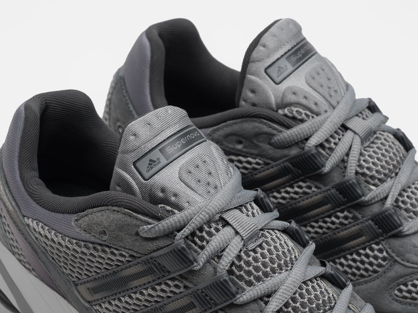 Кроссовки Adidas Supernova Cushion 7