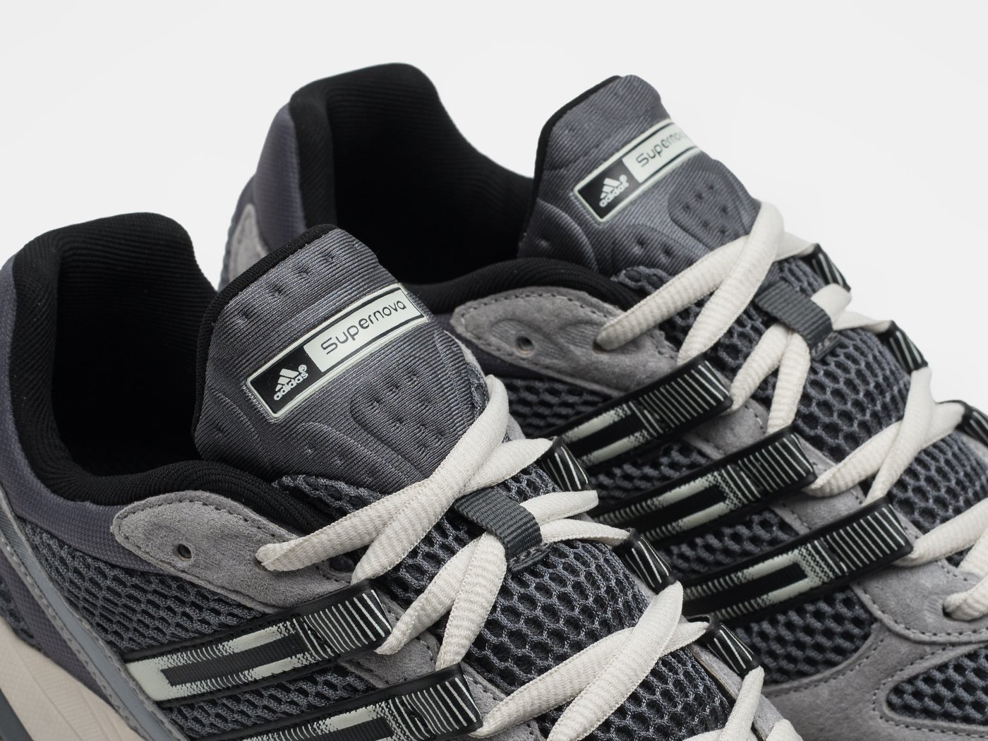 Кроссовки Adidas Supernova Cushion 7