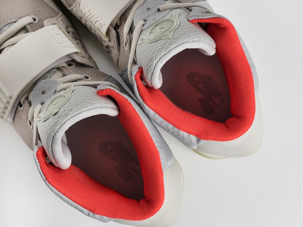 Кроссовки Nike Air Yeezy 2