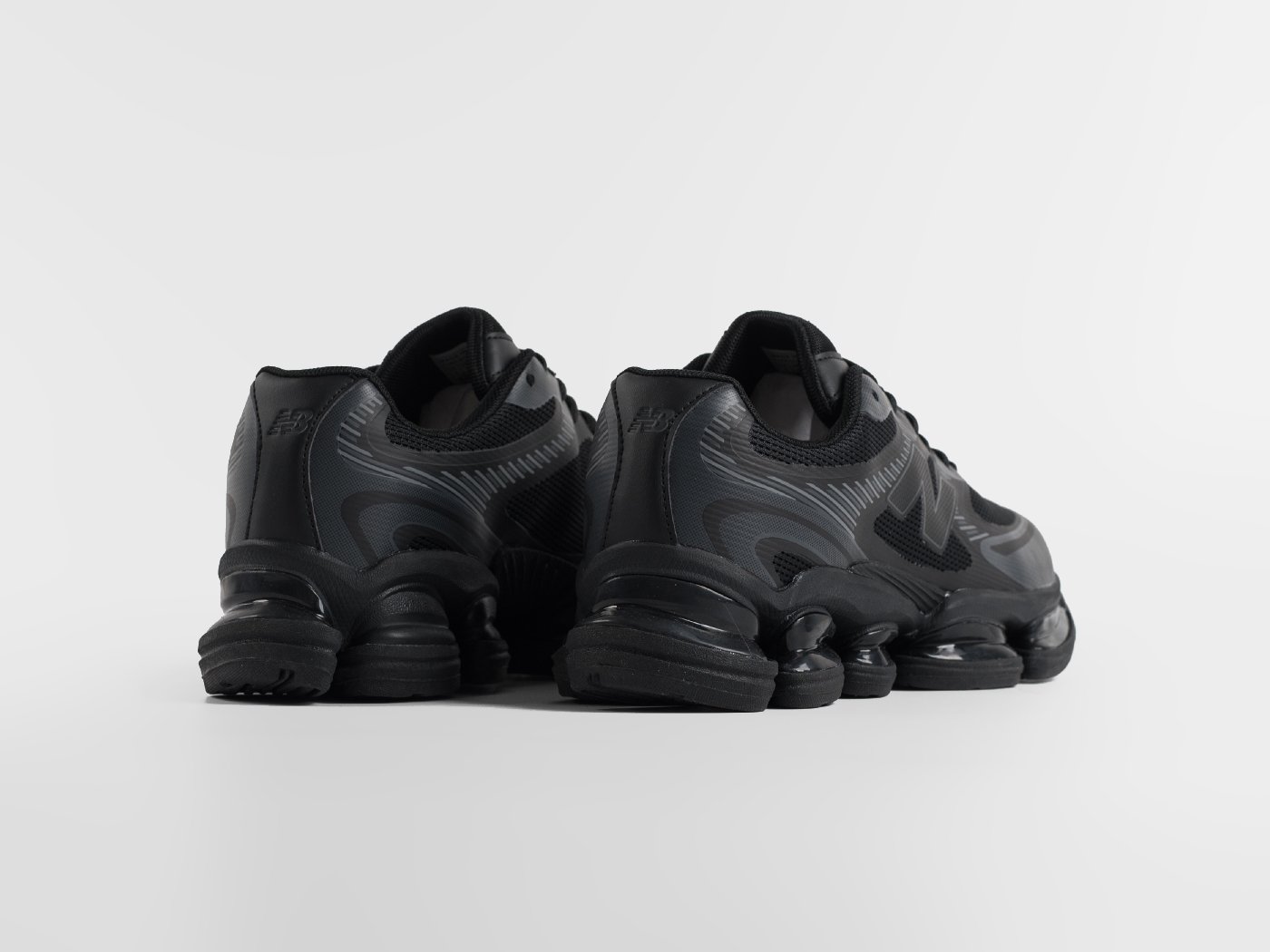 Кроссовки New Balance ABZORB 2000