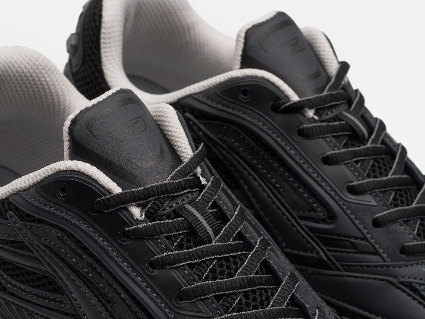 Кроссовки Reebok Premier Road Low