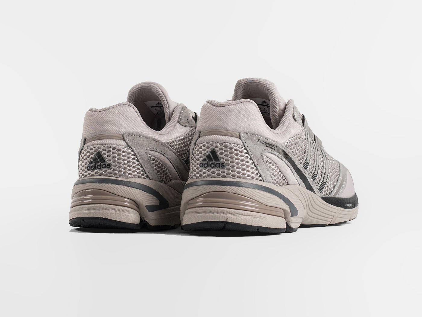 Кроссовки Adidas Supernova Cushion 7