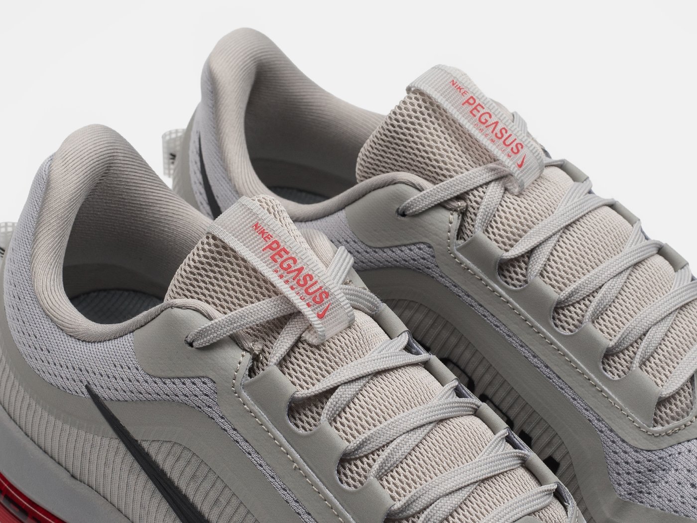 Кроссовки Nike Pegasus Premium