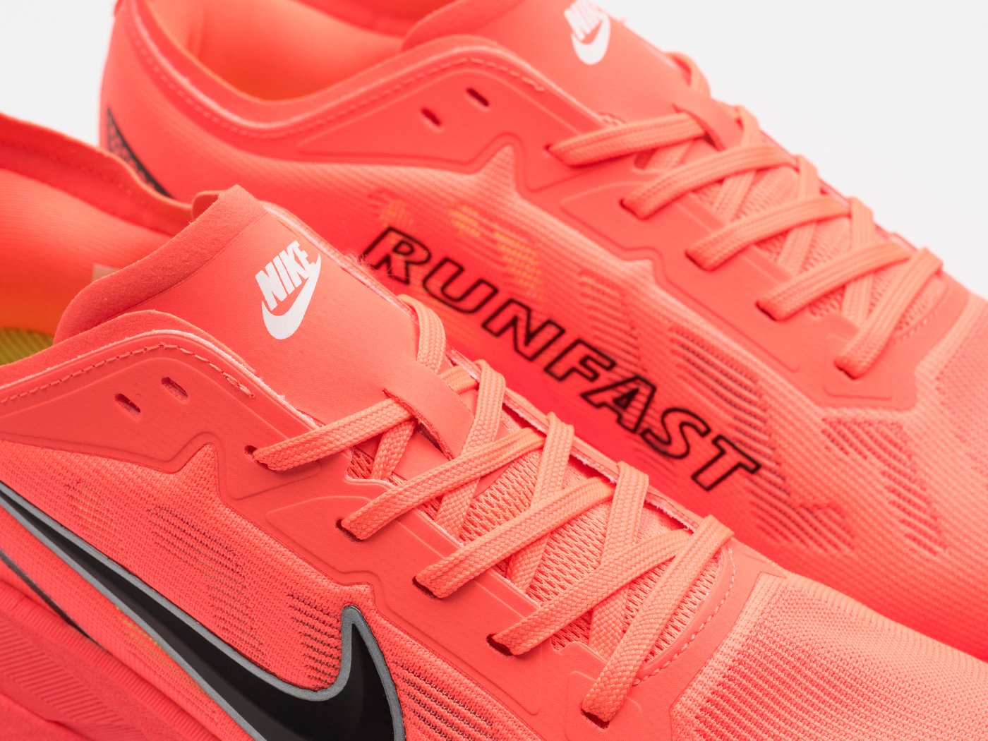 Кроссовки Nike Renew