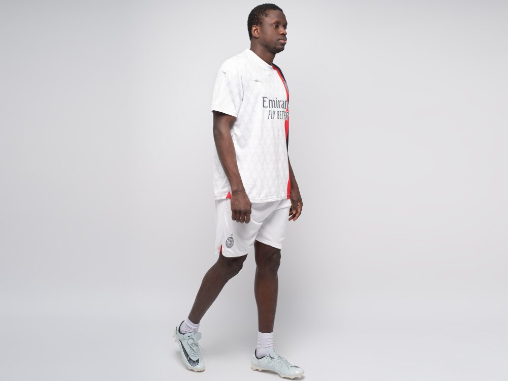 Футбольная форма Puma AC Milan