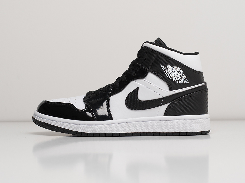 Кроссовки Nike Air Jordan 1 Mid
