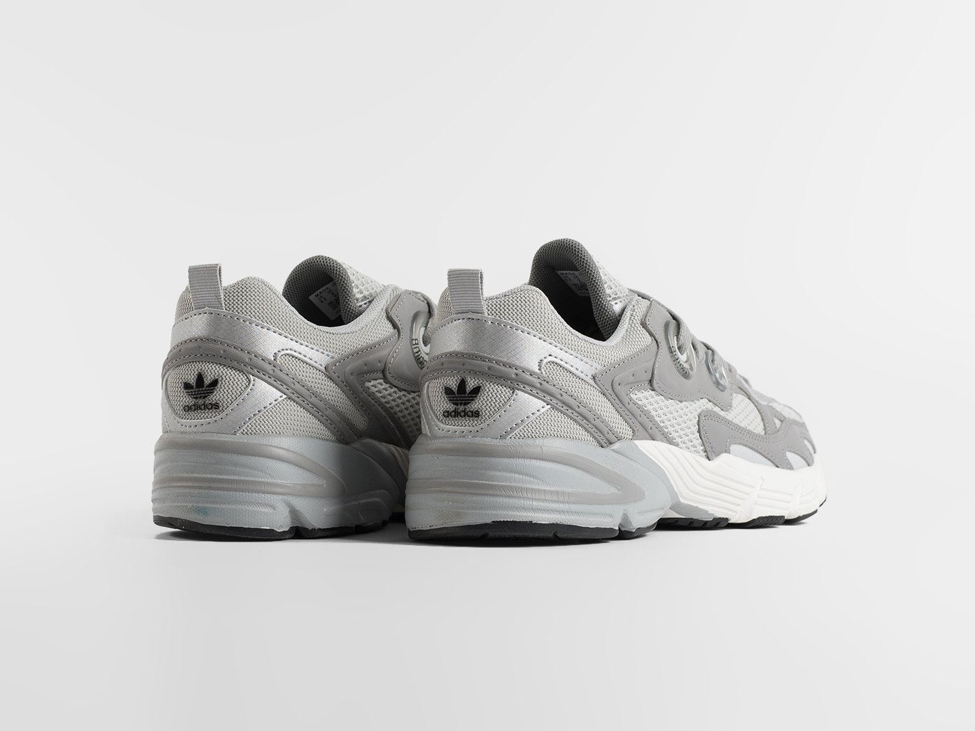 Кроссовки Adidas Astir