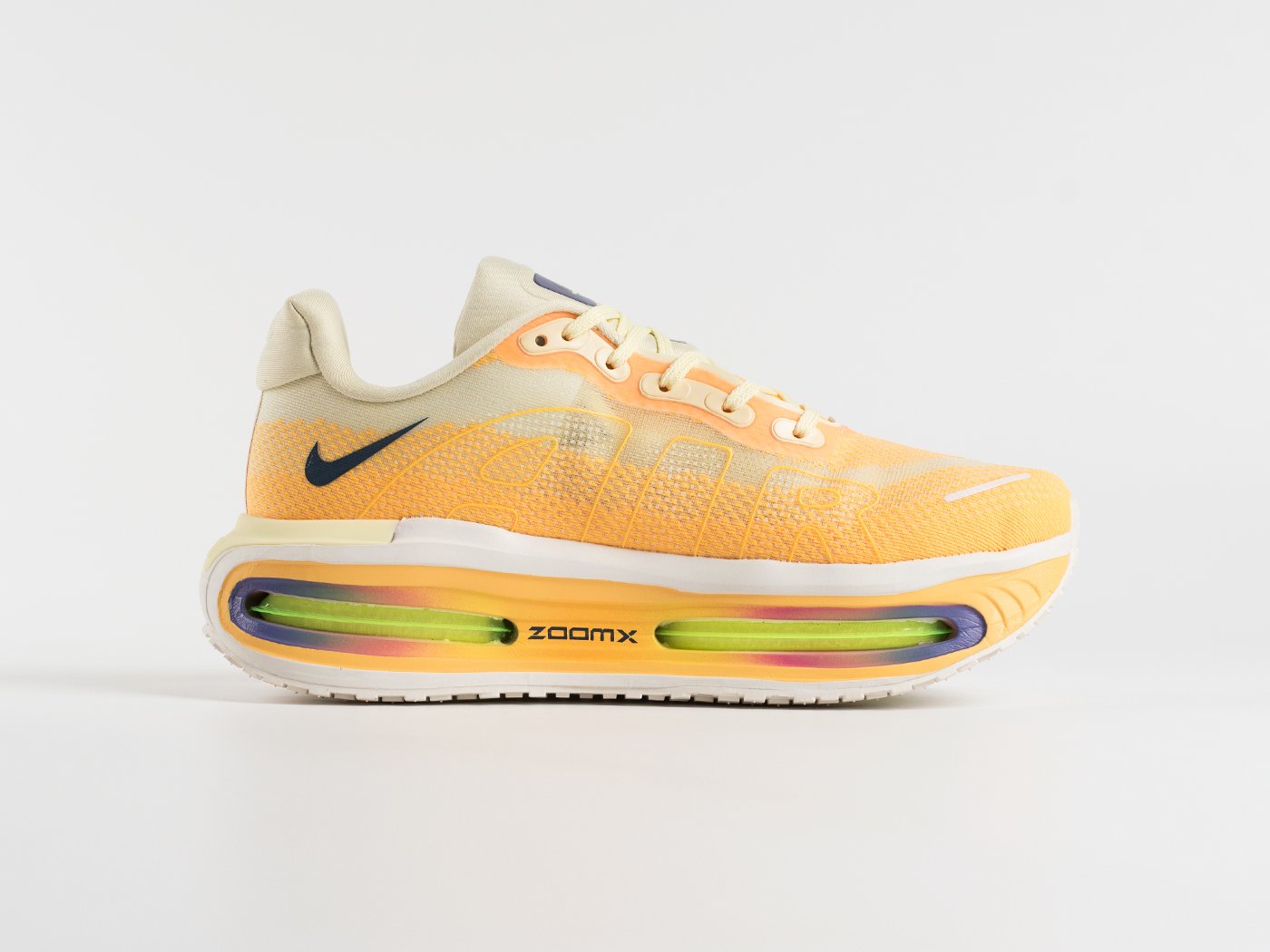 Кроссовки Nike Vomero Premium