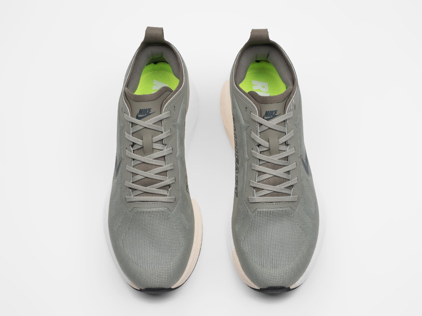 Кроссовки Nike Renew