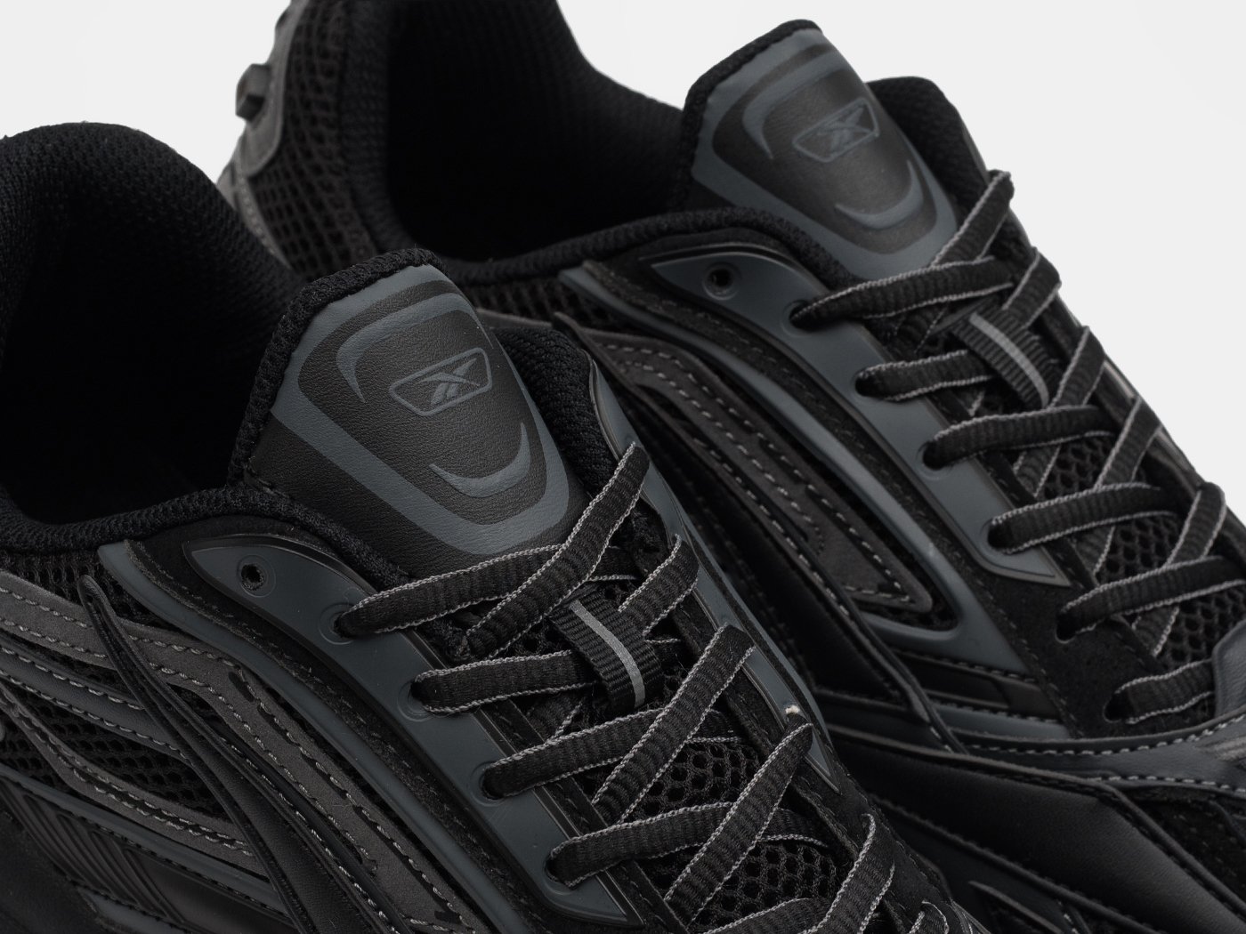 Кроссовки Reebok Premier Road Low