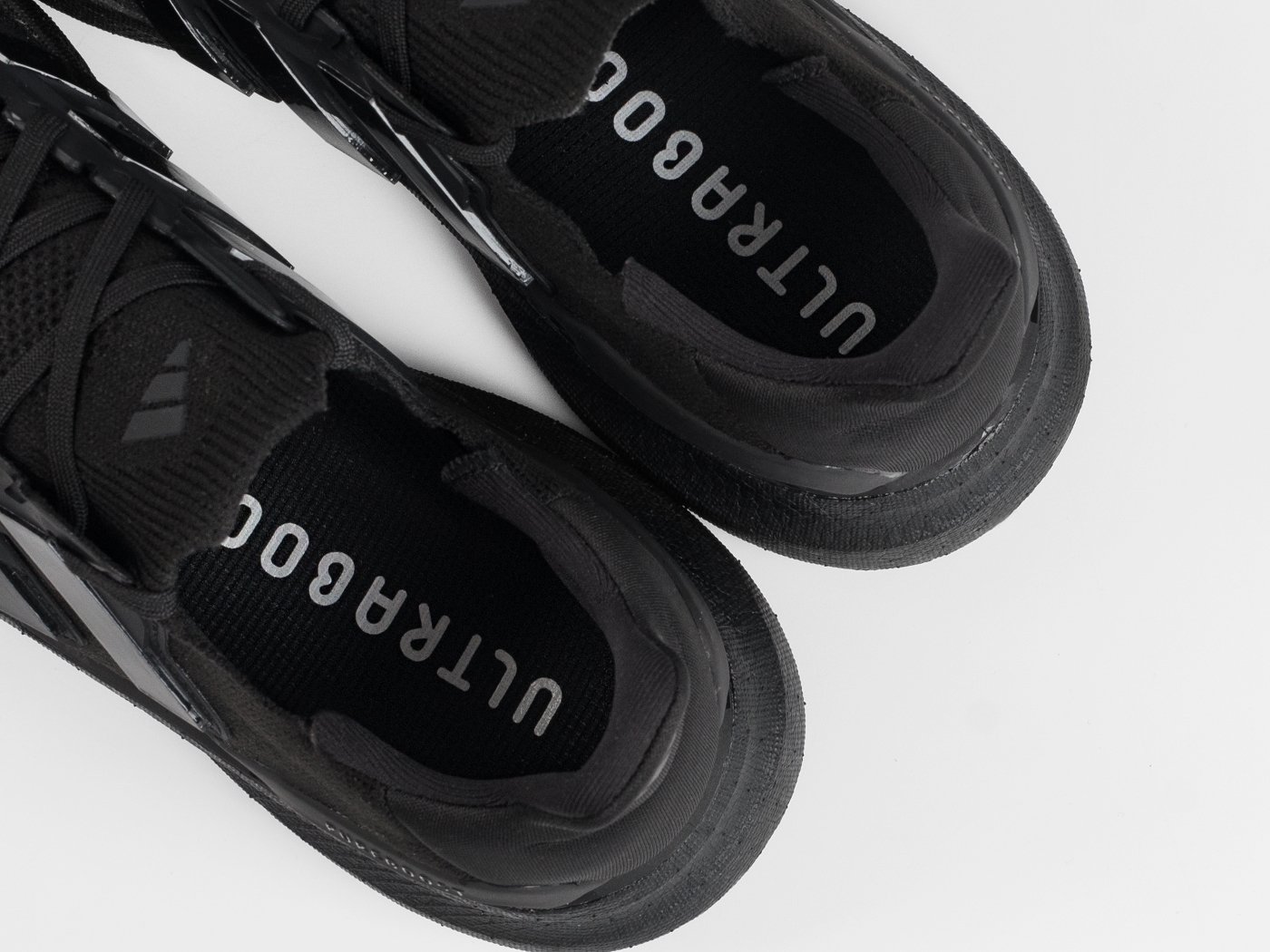 Кроссовки Adidas Ultra Boost 5