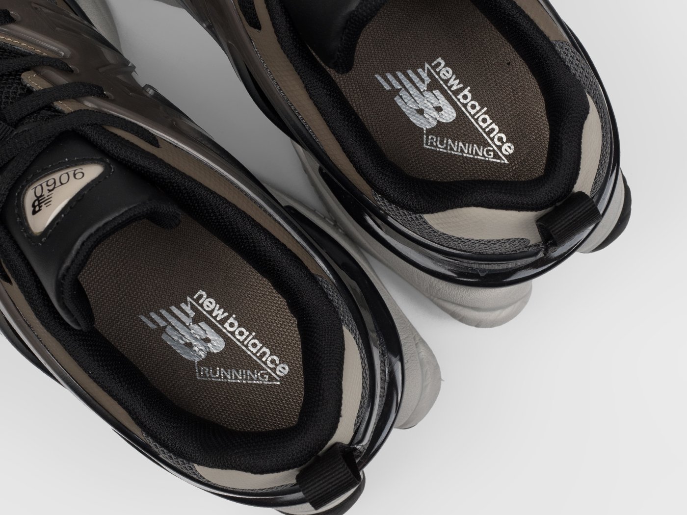 Кроссовки New Balance 9060