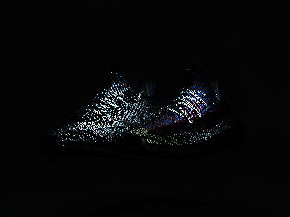 Кроссовки Adidas Yeezy 350 Boost v2
