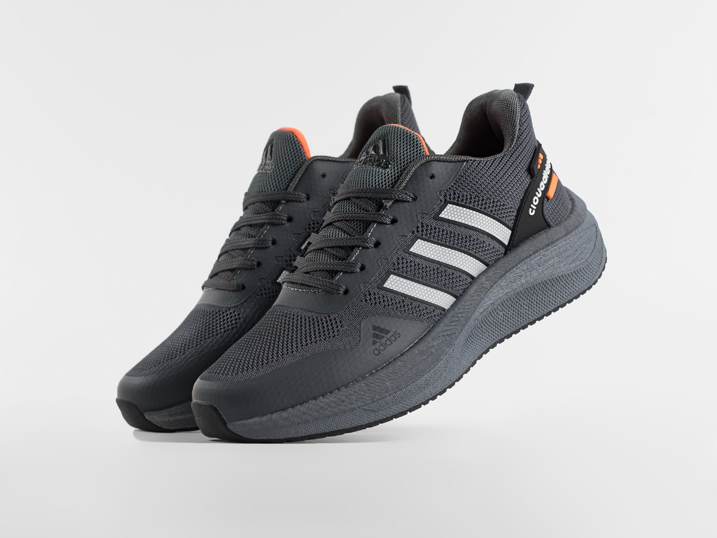 Кроссовки Adidas