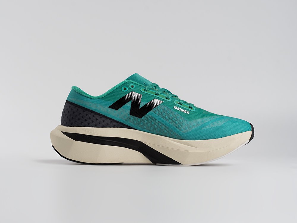 Кроссовки New Balance FuelCell Rebel V4