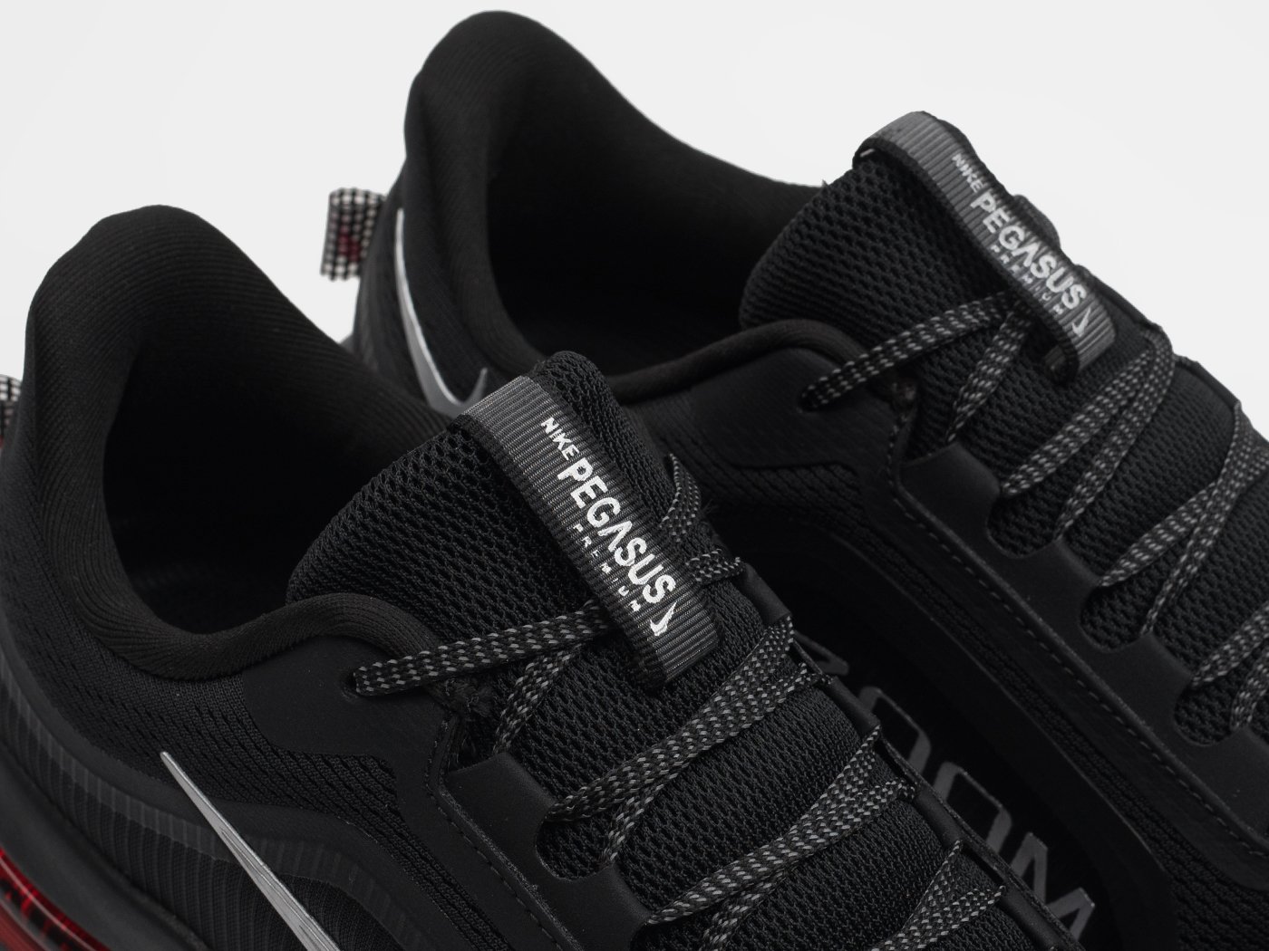 Кроссовки Nike Pegasus Premium