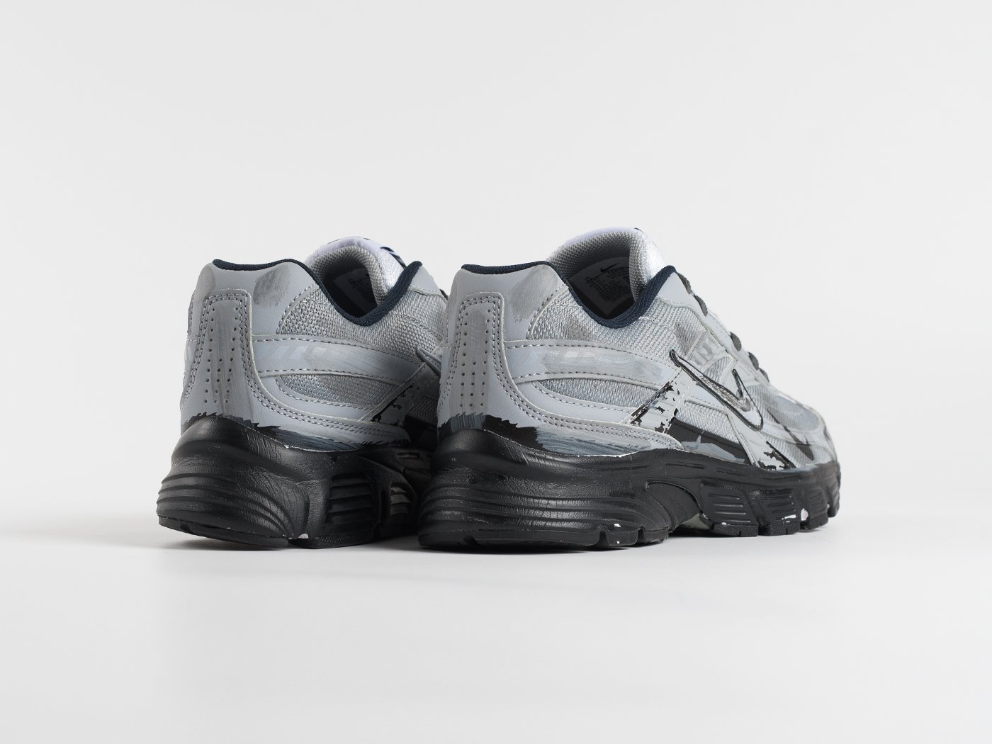 Кроссовки Nike Initiator