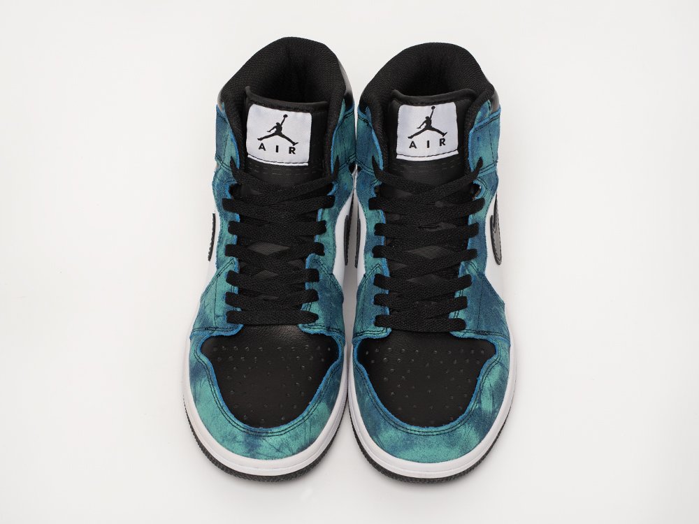 Кроссовки Nike Air Jordan 1 Mid