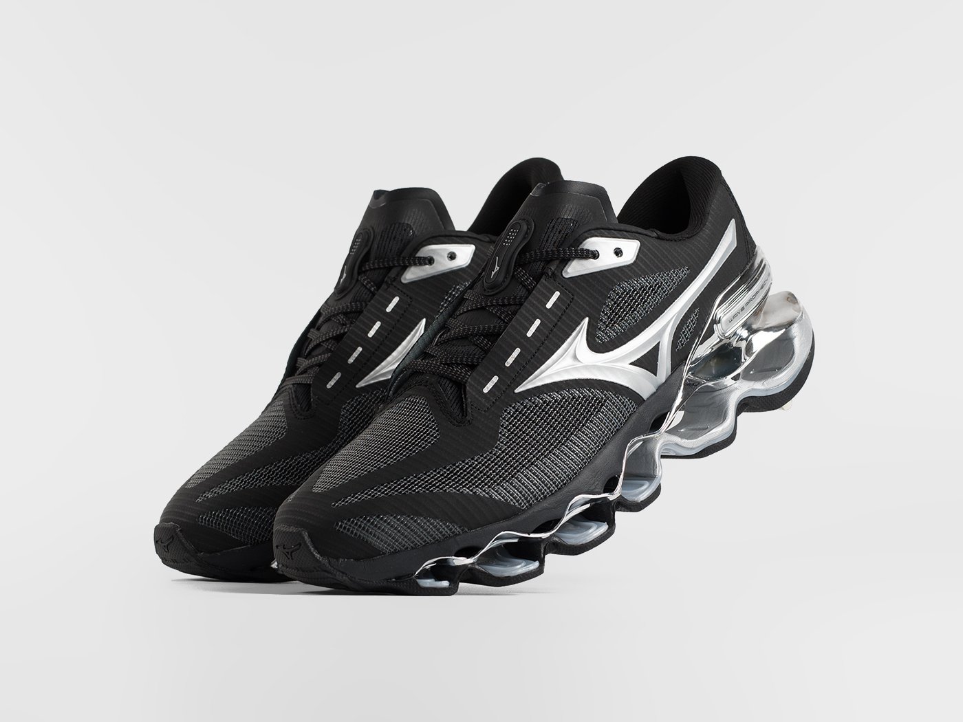 Кроссовки Mizuno Wave Prophecy 15