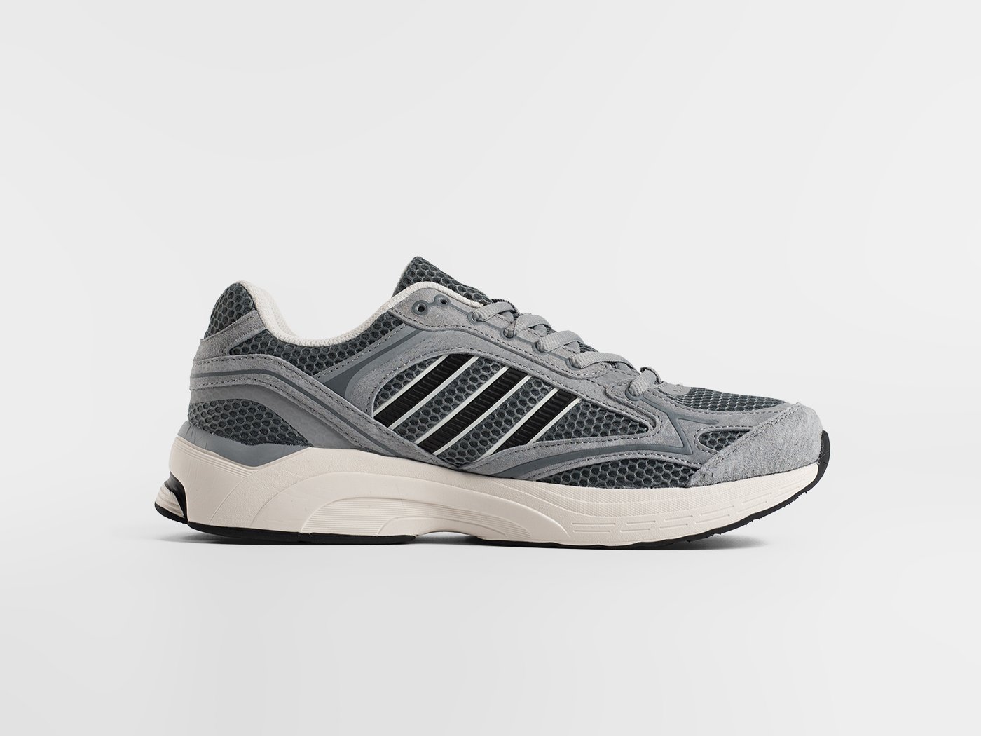 Кроссовки Adidas Spiritain 2000